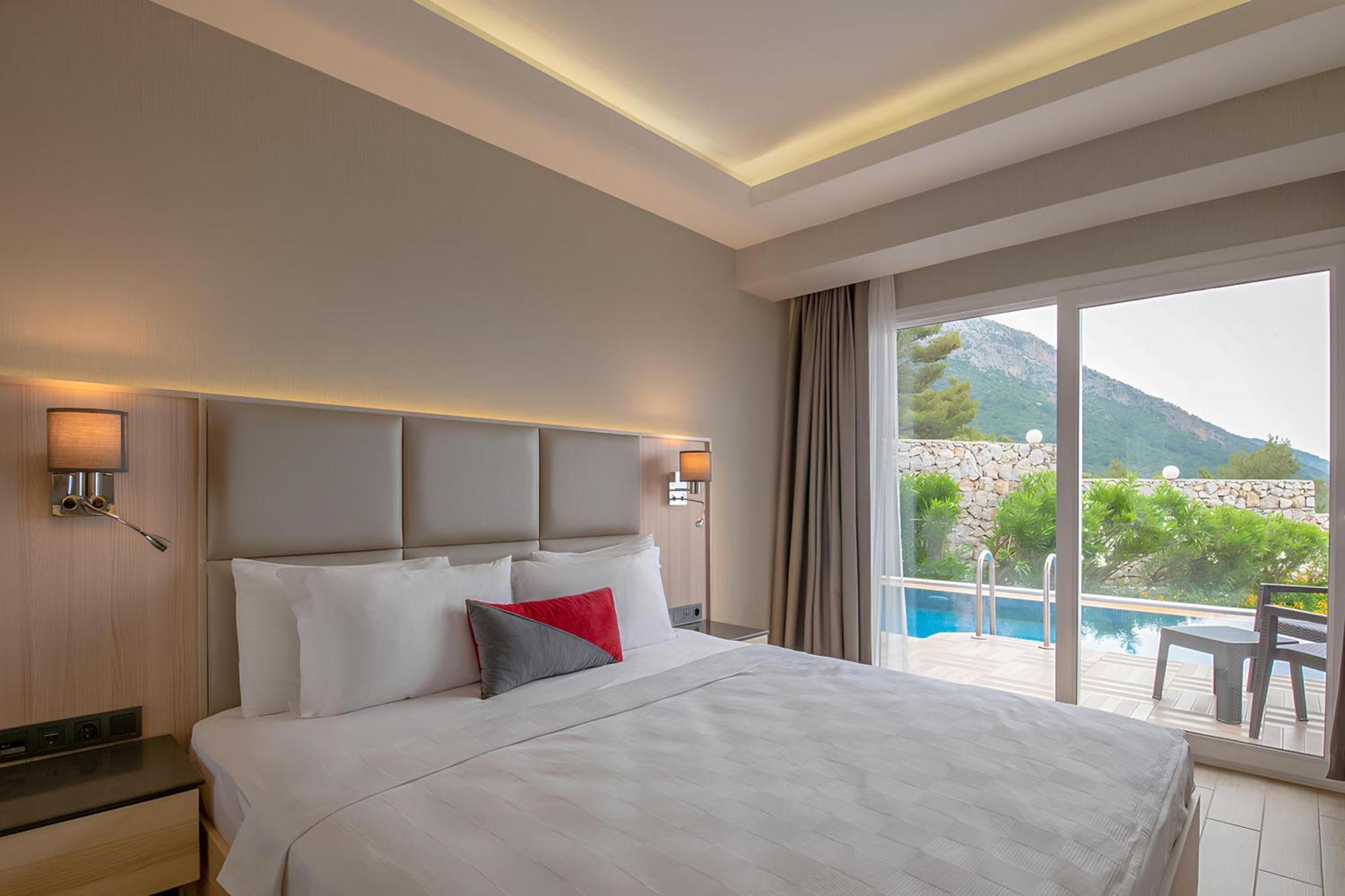 Ramada By Wyndham Fethiye Oludeniz Adult Only Hotel Exterior photo