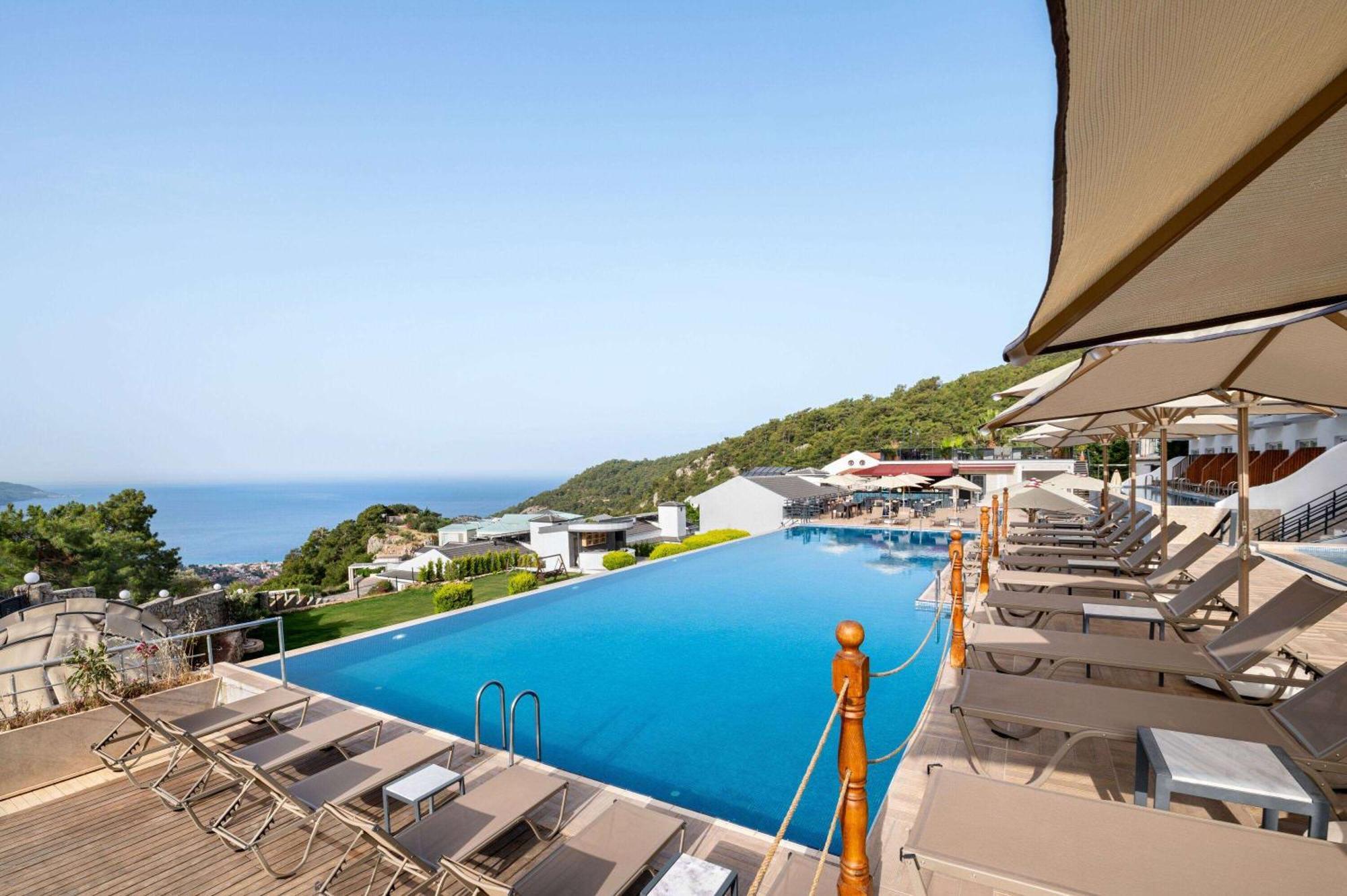 Ramada By Wyndham Fethiye Oludeniz Adult Only Hotel Exterior photo